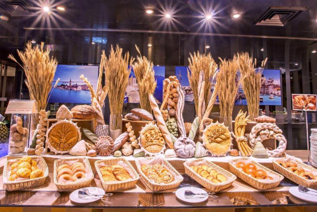 Wyndham Grand Plaza Royale Furongguo Changsha Eksteriør billede